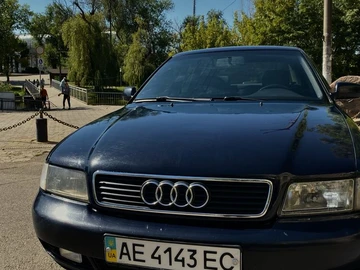 Авто Audi A4 1997 № 7976970