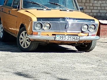 Авто ВАЗ 2103 1980 № 7976972