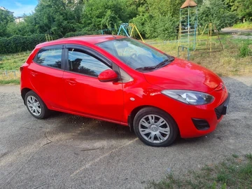 Авто Mazda 2 2010 № 7976997