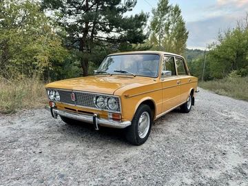 Авто ВАЗ 2103 1976 № 7977005