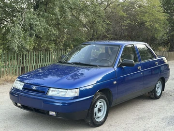 Авто ВАЗ 2110 2000 № 7977016