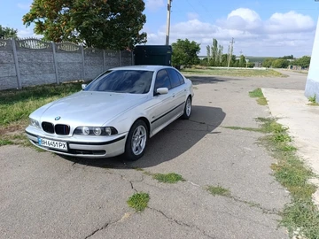 Авто BMW 5 Серия 1998 № 7977103