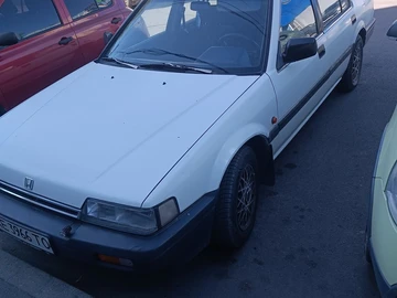 Авто Honda Accord 1988 № 7977246