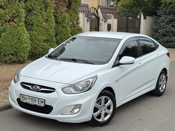 Авто Hyundai Accent 2013 № 7977252
