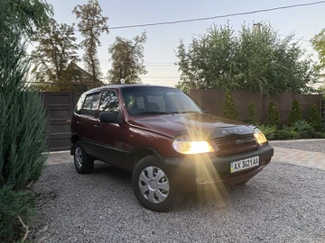 Авто Chevrolet Niva 2005 № 7977319