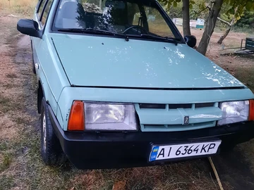 Авто ВАЗ 2109 1988 № 7977285