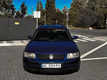 Авто Volkswagen Passat Cc 1999 № 7977375