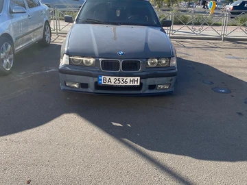 Авто BMW 3 Серия 1991 № 7977410