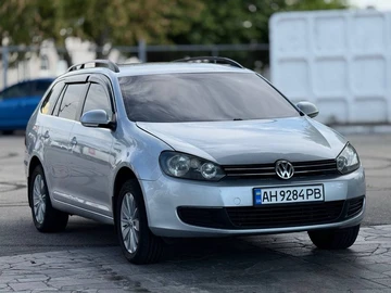 Авто Volkswagen Jetta 2010 № 7977439