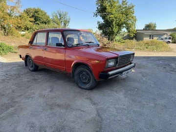 Авто ВАЗ 2107 1995 № 7977451