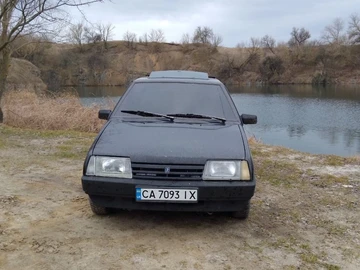 Авто ВАЗ 2109 1995 № 7977431