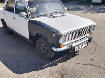 Авто ВАЗ 2101 1985 № 7977601