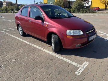 Авто Chevrolet Aveo 2005 № 7977639