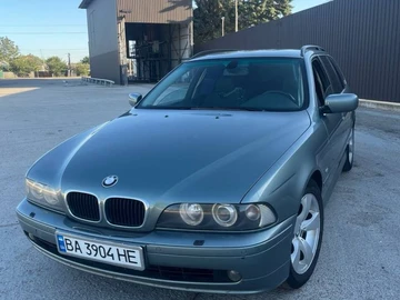 Авто BMW 5 Серия 2002 № 7977779