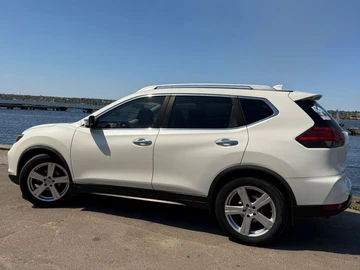 Авто Nissan Rogue 2017 № 7977863