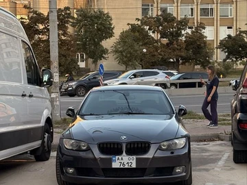 Авто BMW 3 Серия 2007 № 7977917