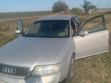 Авто Audi A6 2000 № 7978010
