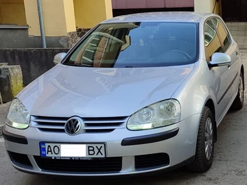 Авто Volkswagen Golf 2004 № 7978076