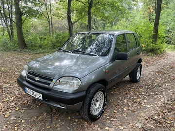 Авто Chevrolet Niva 2005 № 7978132