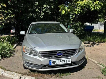 Авто Volvo S60 2015 № 7978159