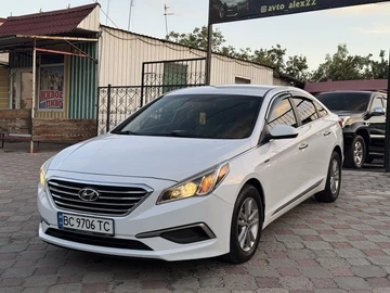Авто Hyundai Sonata 2015 № 7978226