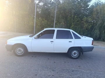 Авто Opel Kadett 1986 № 7978242