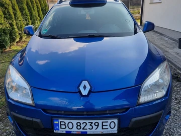 Авто Renault 4 2012 № 7978255