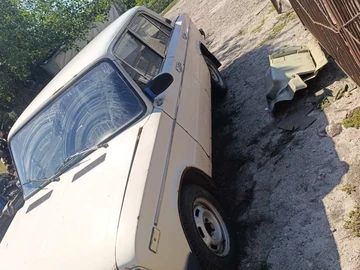 Авто ВАЗ 2106 1989 № 7978302