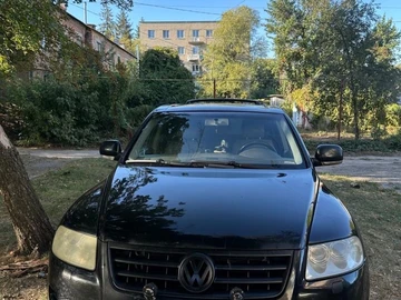 Авто Volkswagen Touareg 2003 № 7978313