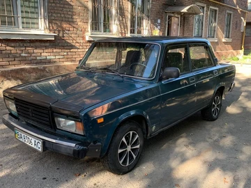 Авто ВАЗ 2107 2003 № 7978378