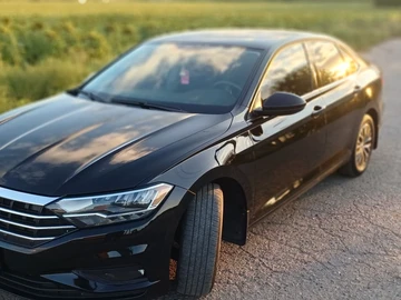 Авто Volkswagen Jetta 2019 № 7978386