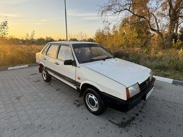 Авто ВАЗ 21099 1996 № 7978442