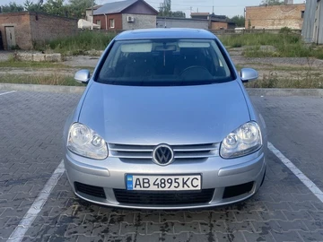 Авто Volkswagen Golf 2005 № 7978452