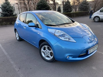 Авто Nissan Leaf 2011 № 7978507