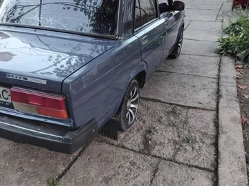 Авто ВАЗ 2107 2005 № 7978523