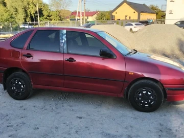 Авто SEAT Cordoba 1995 № 7978558
