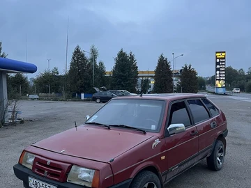 Авто ВАЗ 2109 1993 № 7978646