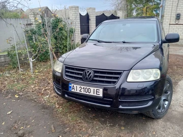Авто Volkswagen Touareg 2004 № 7978652