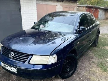 Авто Volkswagen Passat Sedan 1998 № 7978675