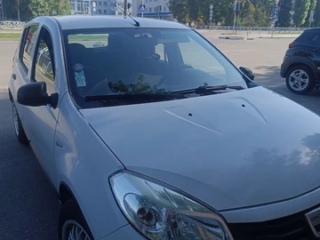Авто Renault Sandero 2010 № 7978704