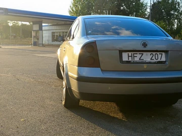 Авто Volkswagen Passat Sedan 2001 № 7978720