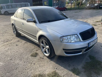 Авто Skoda Superb 2005 № 7978761