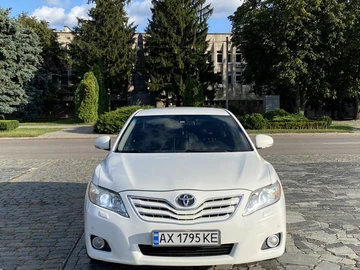 Авто Toyota Camry 2011 № 7978803