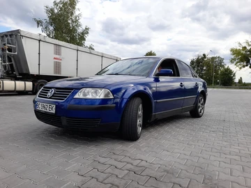 Авто Volkswagen Passat Sedan 2002 № 7978842