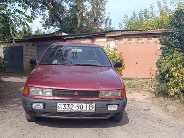 Авто Mitsubishi Lancer 1990 № 7979030