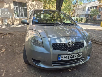 Авто Toyota Yaris 2007 № 7979038