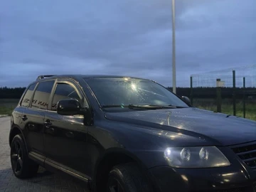 Авто Volkswagen Touareg 2003 № 7979041
