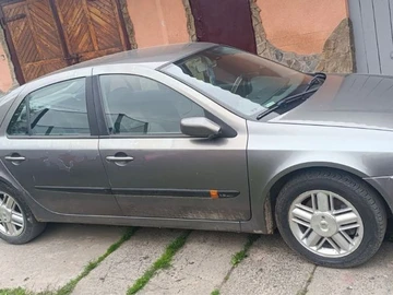 Авто Renault Laguna 2003 № 7979047