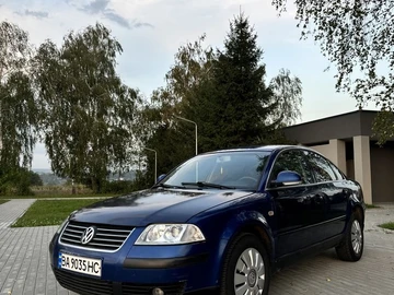 Авто Volkswagen Passat Sedan 2001 № 7979469