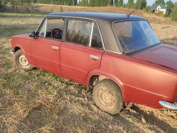 Авто ВАЗ 2101 1981 № 7979499
